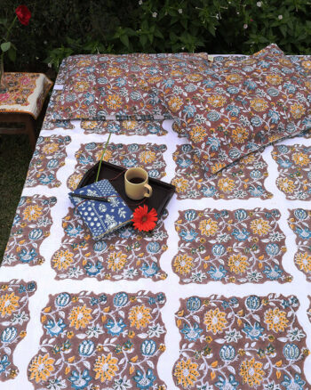 Deep Brown Organic Cotton Bedsheet Set in Timeless Floral Design