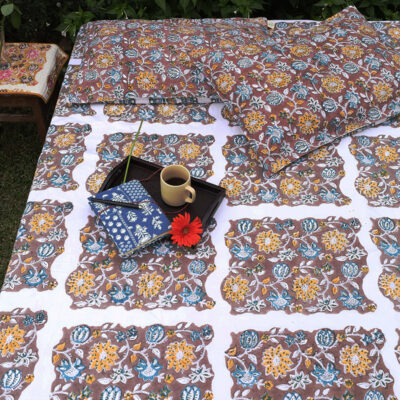 Deep brown block print bedsheet in organic cotton with timeless floral design for king size double bed, soft, lightweight and durable. Ideal Wedding Gift
