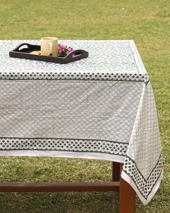 Kalaaai green table cloth for 6 seater dining table