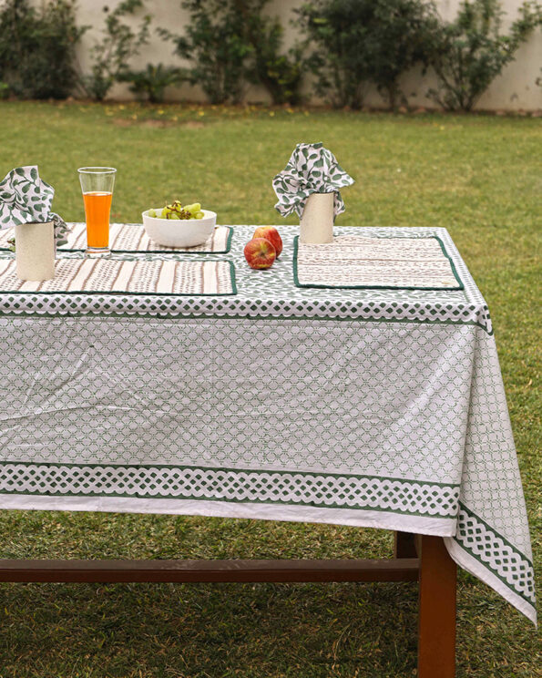 Kalaai organic cotton dining table cover washable in green and brown color options