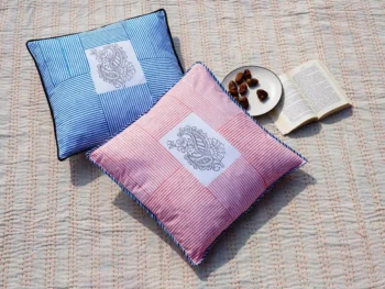 Chahat Reversible Ethnic Paisely Cushion Cover – Organic Cotton