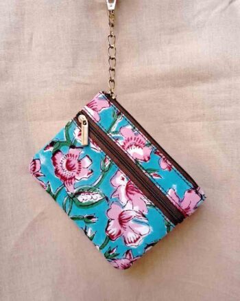 Sustainable money pouch made from factory offcuts by Kalaai